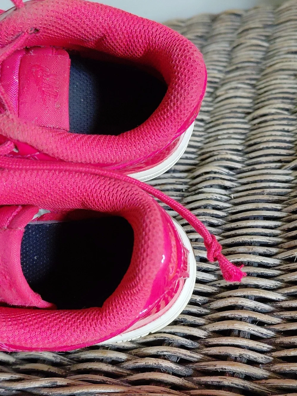 Nike bold sneakers